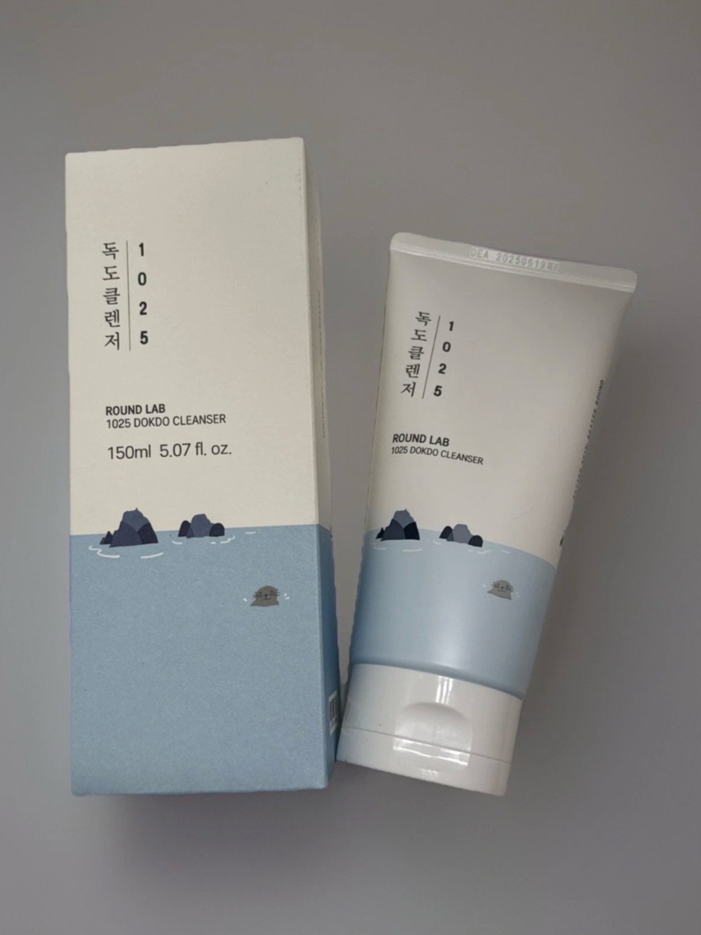 ROUND LAB 1025 Dokdo Cleanser 150ml/5.07 fl oz Foam Cleanser - New In Box